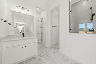 390 Muddy Crk Wy, Kyle, TX 78640 - Photo 12