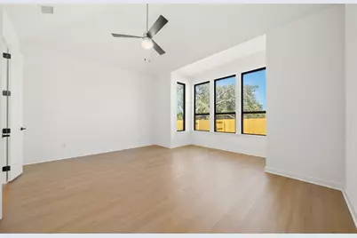 390 Muddy Creek Way, Kyle, TX 78640 - Photo 10