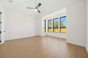 390 Muddy Crk Wy, Kyle, TX 78640 - Photo 10