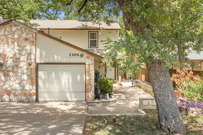 1304 Cool Shadow Drive, Del Valle, TX 78617 - Photo 24