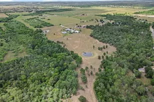 480 Grandpa Rd, Lockhart, TX 78644 - Photo 4