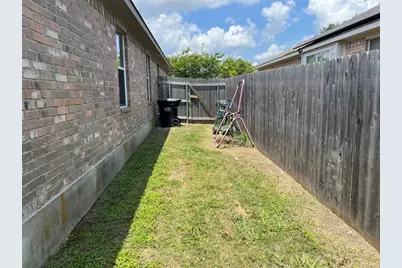 116 Campos Drive, Hutto, TX 78634 - Photo 20