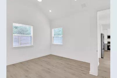 7208 Providence Avenue #3A, Austin, TX 78752 - Photo 16