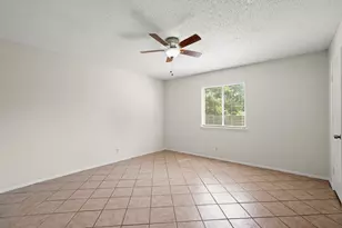 1404 Valleyridge Cir, Austin, TX 78704 - Photo 12