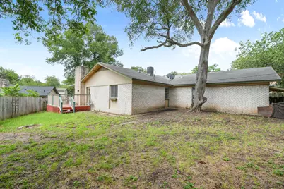 1404 Valleyridge Circle #B, Austin, TX 78704 - Photo 4