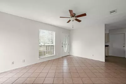 1404 Valleyridge Circle #B, Austin, TX 78704 - Photo 6