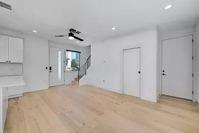 1140 Webberville Road #9, Austin, TX 78721 - Photo 6