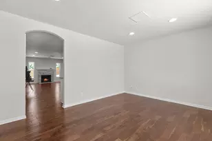 501 Arbor Ln, Austin, TX 78745 - Photo 4