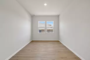 7616 Montage Dr, Austin, TX 78738 - Photo 10