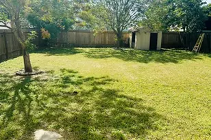 7605 Marble Crest Dr, Austin, TX 78747 - Photo 20