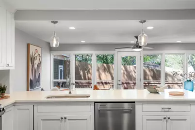 1506 Chelsea Lane, Austin, TX 78704 - Photo 4