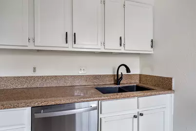 2710 E 3rd Street, Austin, TX 78702 - Photo 4