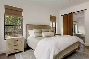 1036 Liberty Park Dr, Austin, TX 78746 - Photo 22