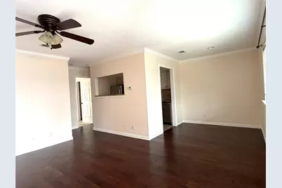 1407 West 39th 1/2 Street #202, Austin, TX 78756 - Photo 4