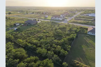 232 E Ridge Lane, Kyle, TX 78640 - Photo 16