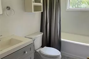 1825 E Pierce St, Luling, TX 78648 - Photo 10