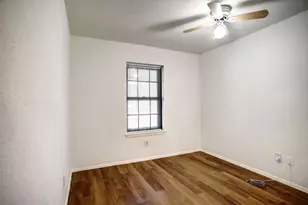 1037 Wilkes Cir, Smithville, TX 78957 - Photo 22