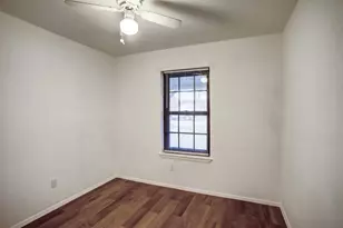 1037 Wilkes Cir, Smithville, TX 78957 - Photo 20