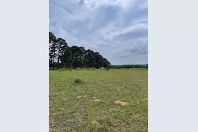 1550 Cattlemens Row, Lockhart, TX 78644 - Photo 2