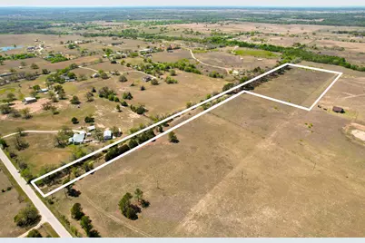 1550 Cattlemens Row, Lockhart, TX 78644 - Photo 22