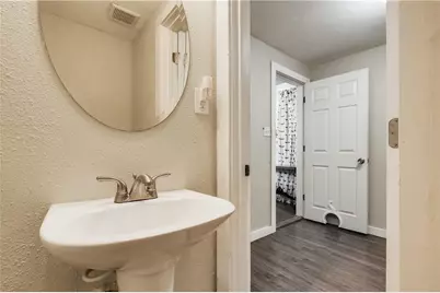 1319 Davis Street, Taylor, TX 76574 - Photo 12