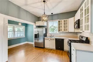 1319 Davis St, Taylor, TX 76574 - Photo 14