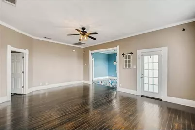 1319 Davis Street, Taylor, TX 76574 - Photo 4