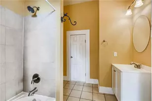 1319 Davis St, Taylor, TX 76574 - Photo 10