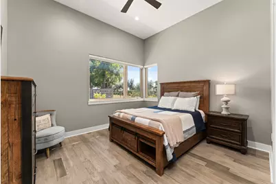 425 Bunker Ranch Boulevard, Dripping Springs, TX 78620 - Photo 26