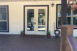 630 Hillsedge Rd, Wimberley, TX 78676 - Photo 2