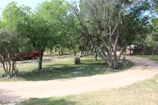 630 Hillsedge Rd, Wimberley, TX 78676 - Photo 22