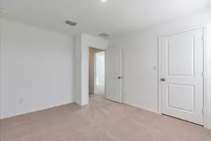 214 Magalia Ln, Kyle, TX 78640 - Photo 32