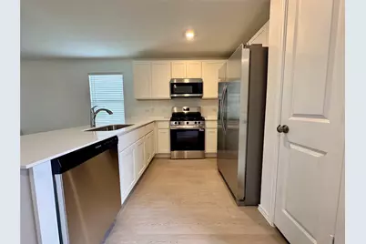 554 Sormonne Loop, Kyle, TX 78640 - Photo 10