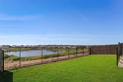 2524 Four Waters Loop, Georgetown, TX 78628 - Photo 32