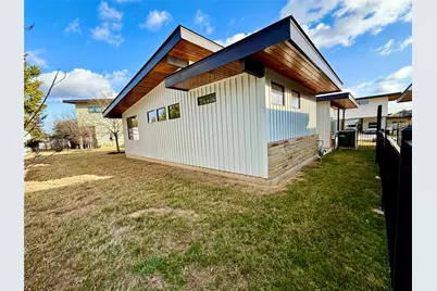 416 Starlight Village Loop, Leander, TX 78641 - Photo 2