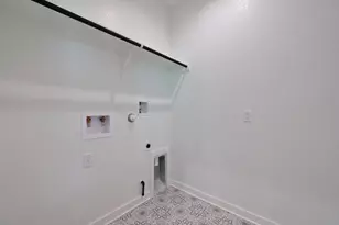 458 Orleanian Dr, Buda, TX 78610 - Photo 18