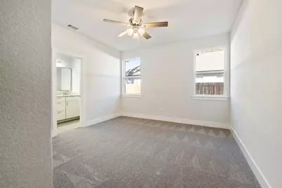 107 Wilkes Street, Smithville, TX 78957 - Photo 12