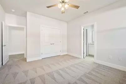 107 Wilkes Street, Smithville, TX 78957 - Photo 14