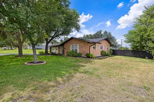 908 Hollybluff St, Austin, TX 78753 - Photo 28