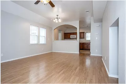2115 E 18th Street #B, Austin, TX 78702 - Photo 4