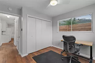 2203 Ventura Dr, Austin, TX 78741 - Photo 10