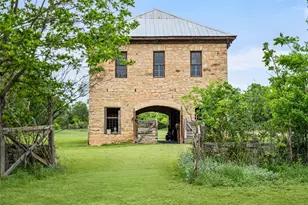 426 E Ranch Road 962 E, Round Mountain, TX 78663 - Photo 1