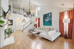 1130 Emmitt Run, Austin, TX 78721 - Photo 2