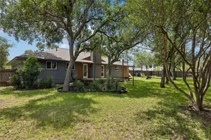 2306 Standish Dr, Austin, TX 78745 - Photo 34