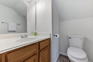 700 Faircrest Dr, Buda, TX 78610 - Photo 18