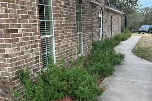 329 Flash Cir, Luling, TX 78629 - Photo 6