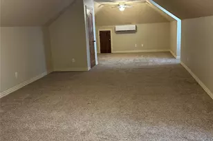 329 Flash Cir, Luling, TX 78629 - Photo 24