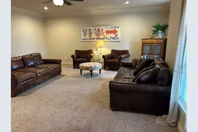 329 Flash Circle, Luling, TX 78629 - Photo 18