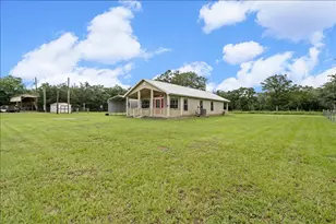608 Whistleville Rd, Flatonia, TX 78941 - Photo 2