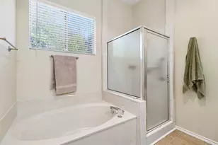 12513 Hunters Chase Dr, Austin, TX 78729 - Photo 18